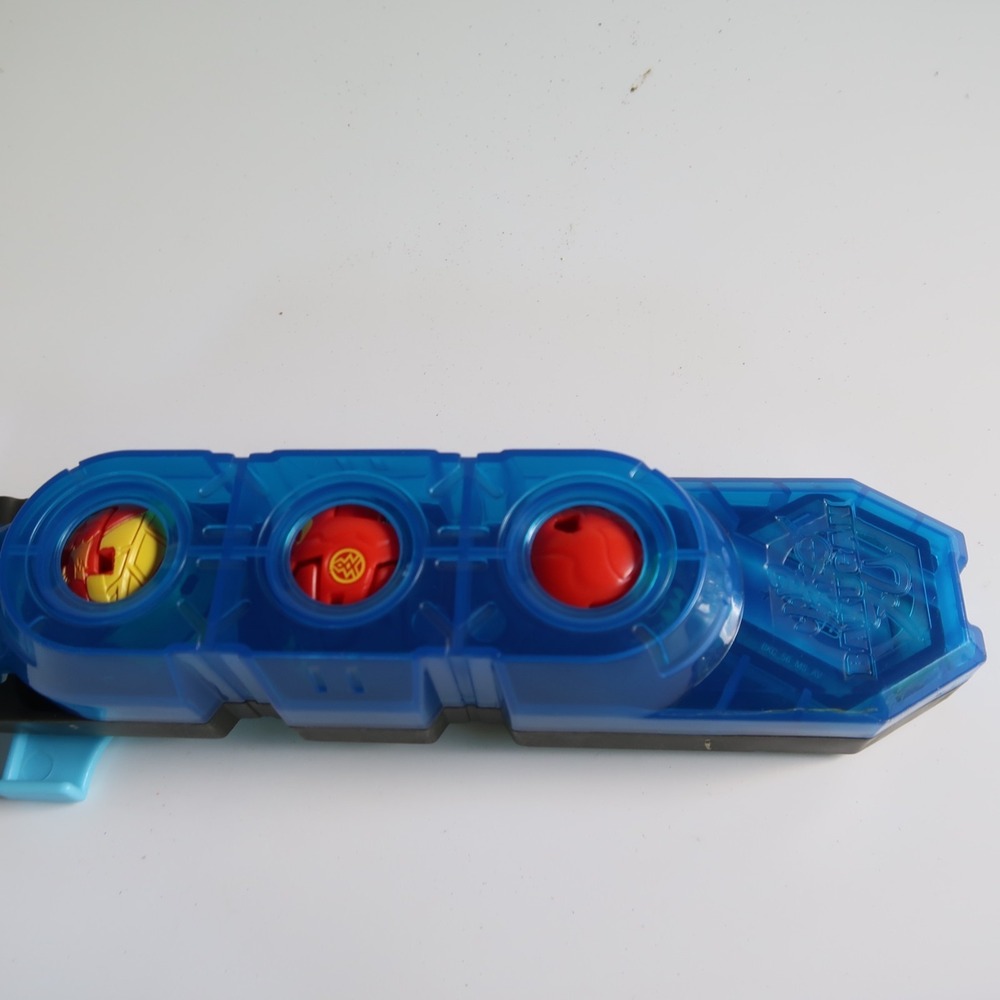 3 Bakugan Battle Red Brawlers Lot With Bakuclip Belt Clip Element magnet